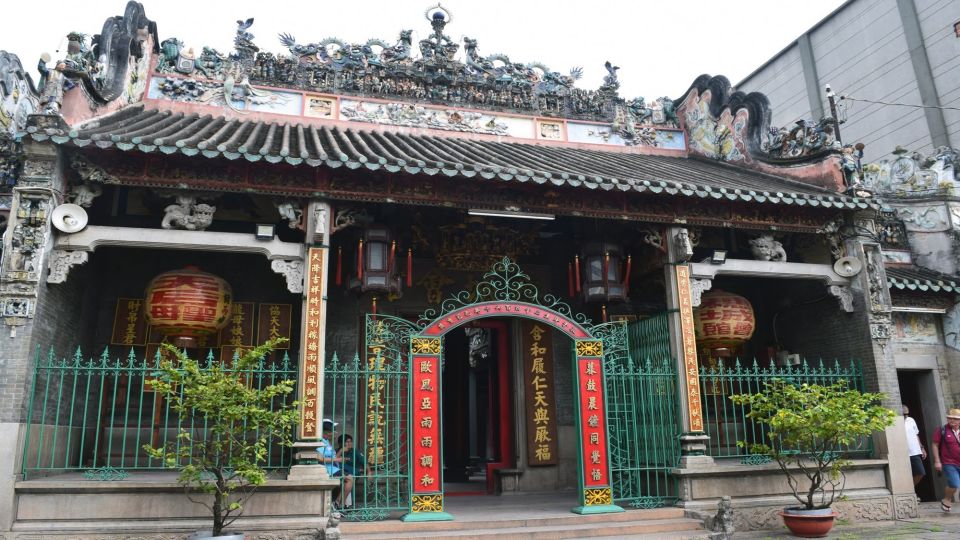 Ho Chi Minh: Historical City Scooter Tour - What “private” means in real life: guides, safety, and pacing