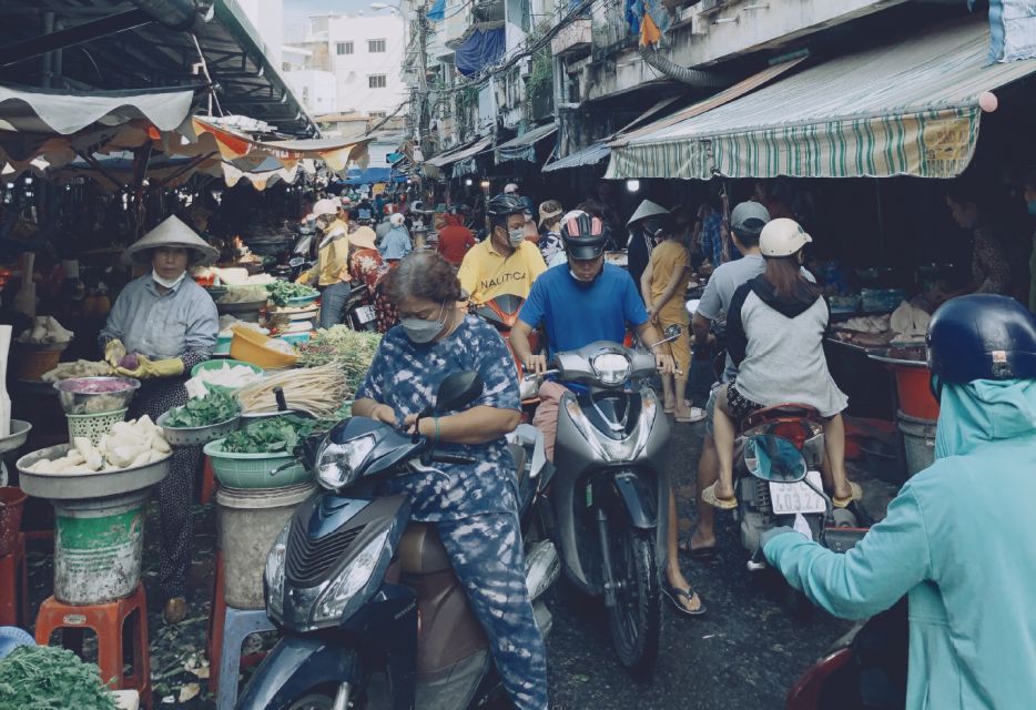 Ho Chi Minh: Local Cooking Class At Auntie's Home - Why District 6 feels different from central Saigon
