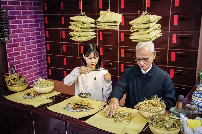 Ho Chi Minh Most Historical Spots & War Museum Tour (Private & All-Inclusive) - War Remnants Museum: why it’s scheduled early and how to handle it