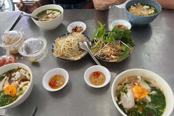 Ho Chi Minh Street Food & City Sights with Local Female Guide - The food plan: what you should budget (and what you’ll likely taste)
