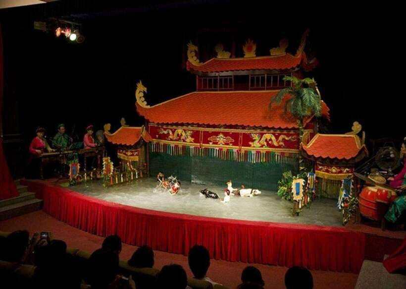 Ho Chi Minh: Vietnamese Water Puppet Show Ticket - Best seats for a clear view (and why it can be tricky)