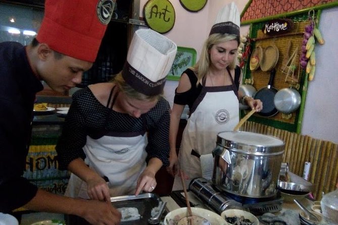 Inspiring Advanced Cooking Course - From Ben Thanh to the cutting board: how this class actually works