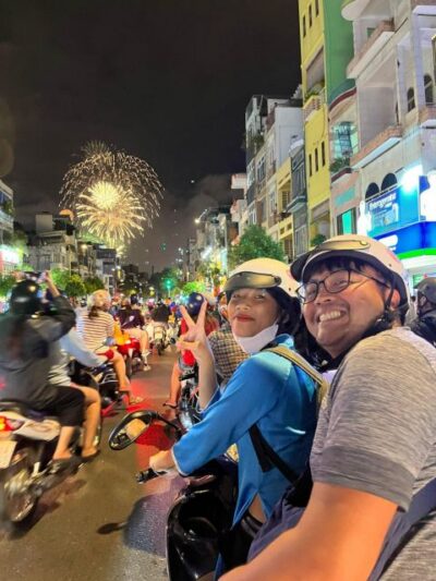 KISSTOUR| Saigon By Night & Street Food Tour on Motorbike - What the night ride is really like (and how to stay comfortable)