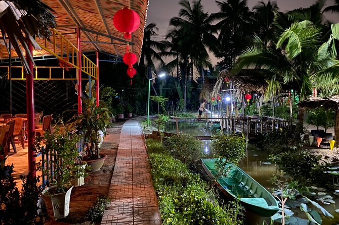 LUXURY Mekong 2 Days 1 Night SMALL GROUP Stay at Tiny Homestay with BBQ Dinner - Lunch and countryside downtime before you check in to the tiny garden