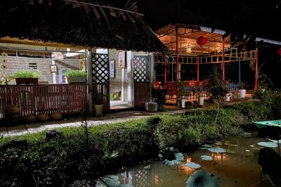 LUXURY Mekong 2 Days 1 Night SMALL GROUP Stay at Tiny Homestay with BBQ Dinner - Bee farm honey tea, village fruit snacks, and Dan Ca Tai Tu