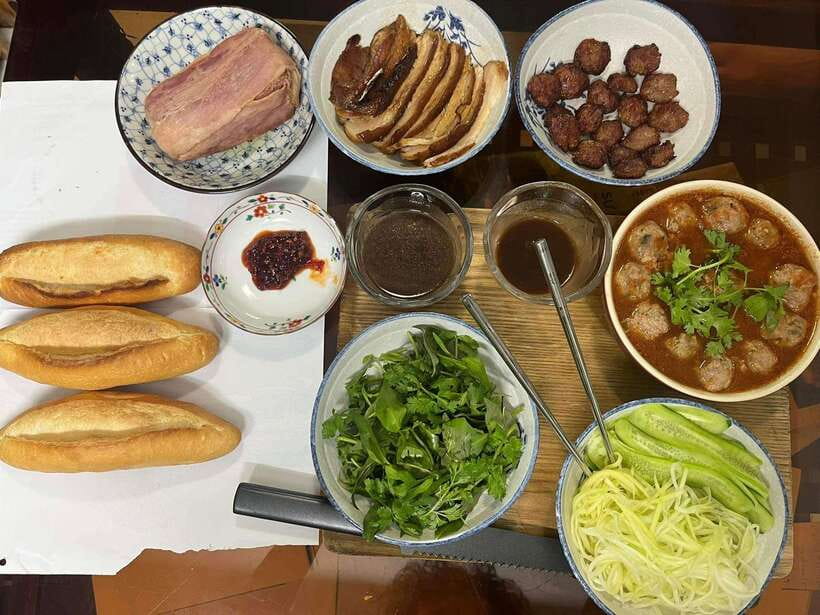 Mama Lan's Home Cooking Class with 30+ Years of Experience - Wet Market Visit: When the Extra $5 Makes Sense
