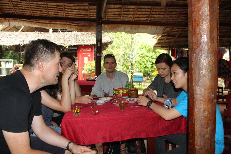 Mekong Delta 2 Days: Floating Markets & Cultural Exploration - Day 1: Saigon to My Tho and Vinh Trang Pagoda