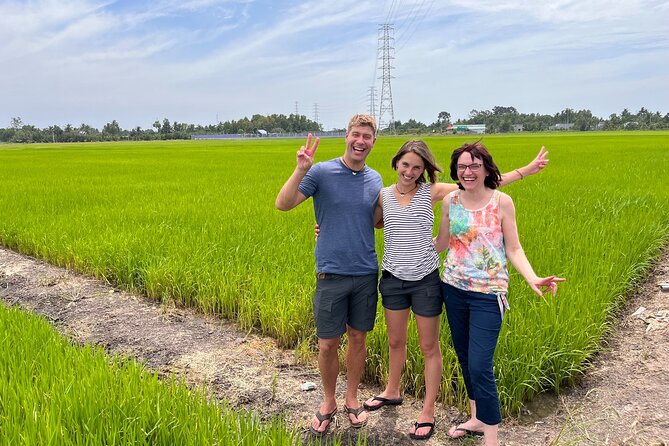 Mekong Delta Tour with Kayaking, Cycling and Cooking - Bee farm honey harvesting and honey tea (the tasty learning stop)