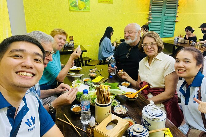 Motorbike Food Tour in Saigon Real Local Flavors - Stop 4: Kem Bơ Nàng Zoe, avocado or coconut ice cream (about 25 minutes)