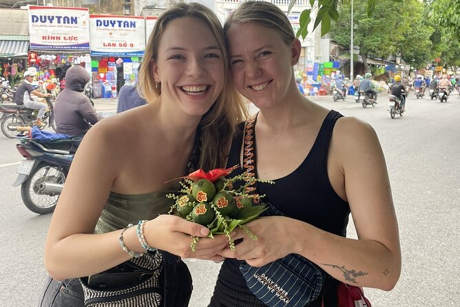 Motorbike Tour Saigon Hidden Gems and Food Tasting - Old Apartment complexes and Ho Thi Ky wholesale flowers: seeing daily Saigon