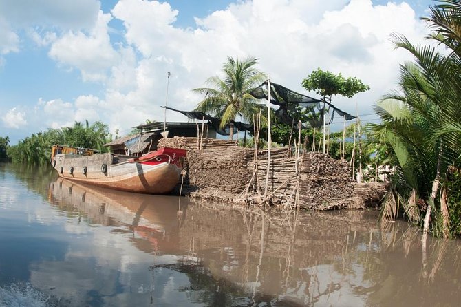 Private Cu Chi Tunnels & Mekong Delta 1 Day Tour - Why the guide matters: Jun, Tam, and Lan Vy energy