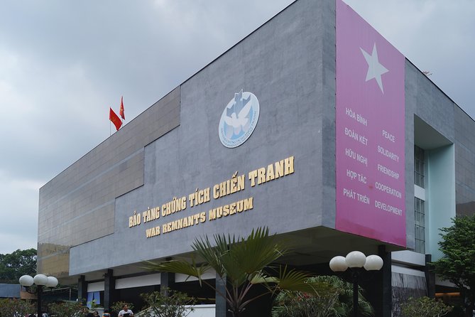 Private Ho Chi Minh City Discovery Full-Day Guided Tour - Chinatown and underground war situation rooms: unusual and memorable