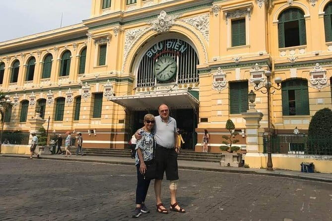 Private Ho Chi Minh City Tour from Port & Vietnamese Egg Coffee - Independence Palace and the People’s Committee: where politics became architecture