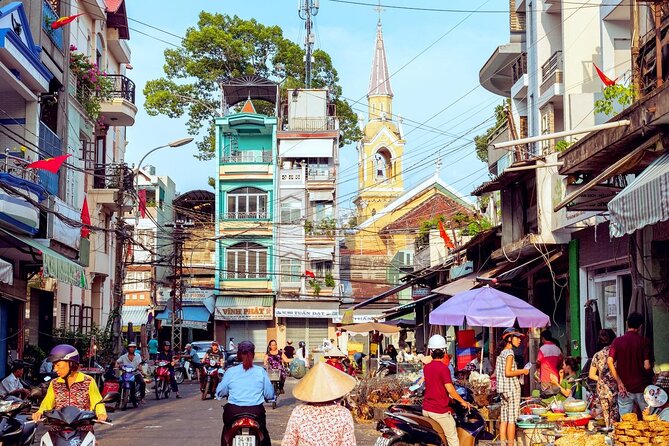 Private Ho Chi Minh City Tour Full day Trip - Giac Lam Pagoda and Cho Lon + Thien Hau Pagoda: The Eastern Side of the City