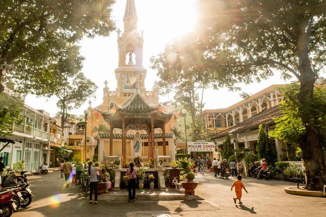 Private Ho Chi Minh City Tour Full day Trip - Lunch and Included Costs: Where the Value Shows Up
