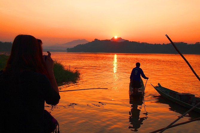 PRIVATE Luxury Sunset Mekong Afternoon trip from HCM city - Coconut Candy and Village Life on the Water’s Edge