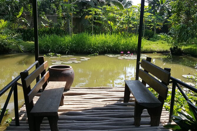 Private Mekong Delta Less Tourist - Coconut Island Tour - Stop 3: Vinh Trang Temple, a quick culture reset