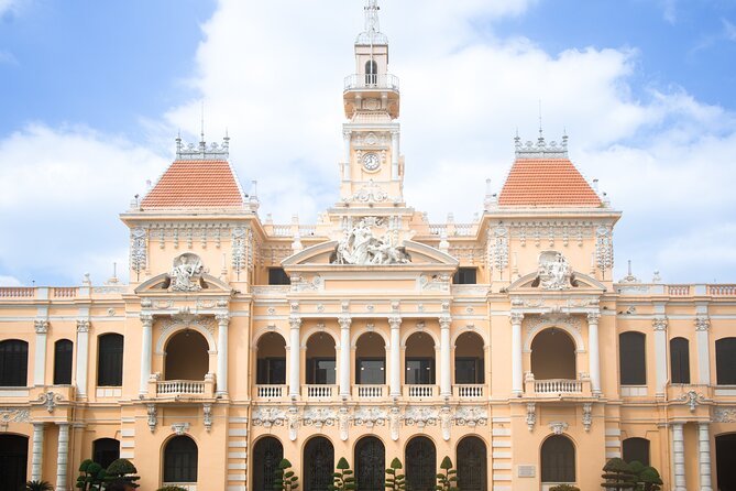 Private Photography Tour & Ho Chi Minh City Exploration By Local - What You Receive: Raw Photos, 20 Retouched JPEGs, and Fast Download