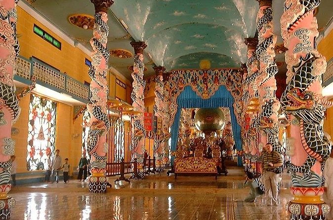 Private Tour: Cu Chi Tunnels and Cao Dai Temple - Logistics and Road Time: Why This Tour Feels Like a Real Day Trip