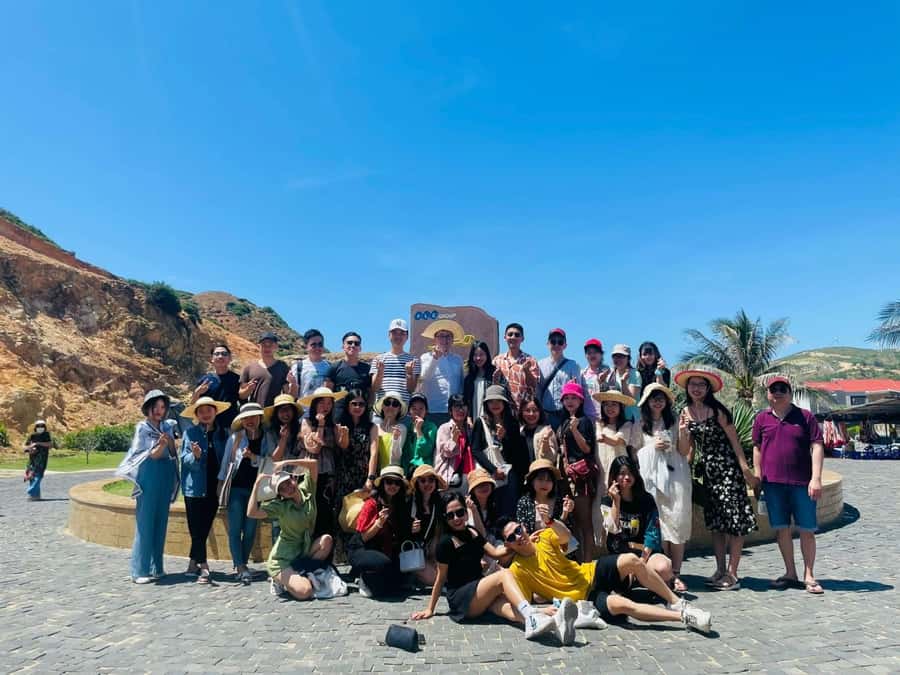 Quy Nhon Island Day Tour: Ky Co Beach, Eo Gio - Eo Gio rock cliffs at golden hour: a breezy viewpoint walk