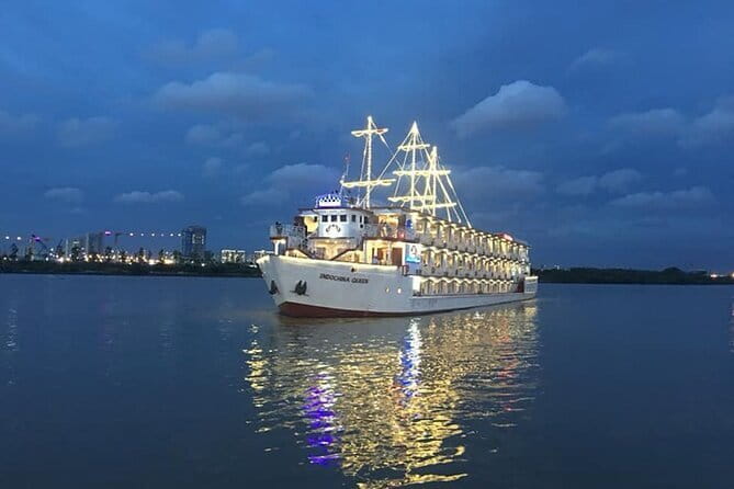 Sai Gon City Tour and Dinner On Cruise Half Day - Turtle Lake, Ba Son Bridge, and Nguyen Hue Walking Street at Night