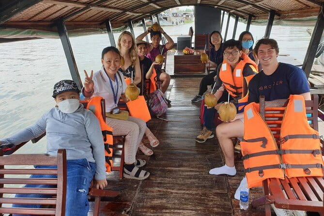 Sai Gon City Tour and Dinner On Cruise Half Day - Should You Book This Sai Gon City Tour and Dinner Cruise?