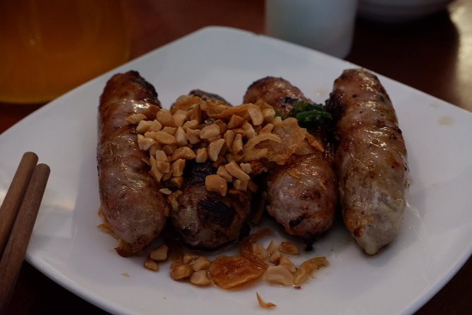 Saigon luxury food tour on motorbike with 10 authentic dishes - Timing and pace: 6:30 pm starts, half-day energy