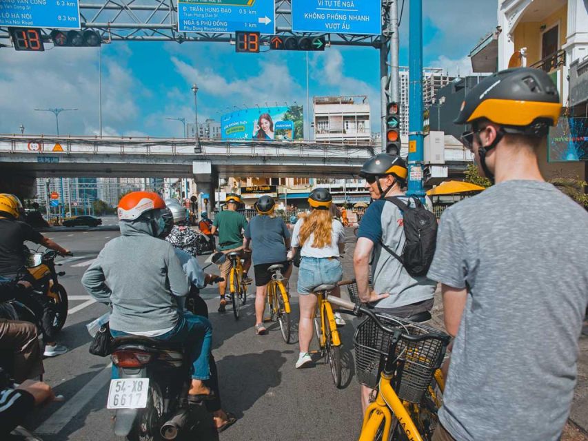 Saigon Off-the-Beaten Path-Cycling Tour in Ho Chi Minh City - District-to-district transitions: why the order matters