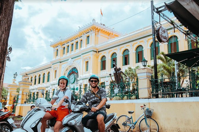 Saigon On 2 Wheels - Saigon Opera House and the French-Style Finish