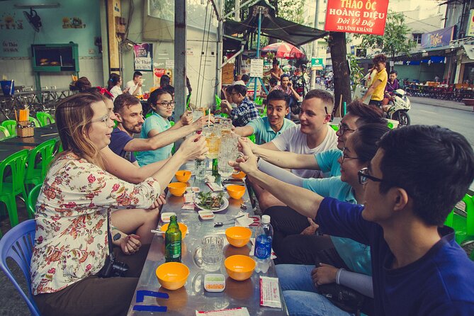 Saigon Sightseeing & Street Food Tour By scooter with Student - Key things you’ll notice on this scooter tour