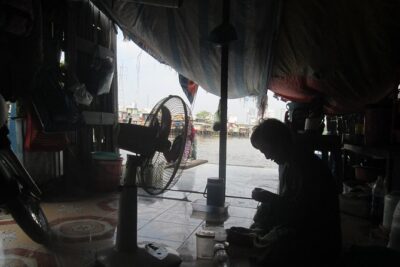 Saigon Slum tour, Chillspots tour by scooter | Female driver - Stop 1: Luxury Streets First, Then the Contrast Hits