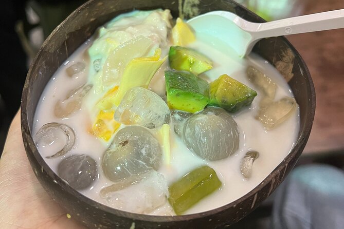 Saigon Street Food By Night - Foodie City Private Tour With Local Guide - Scooter rides, helmets, and traffic: what to expect in Saigon