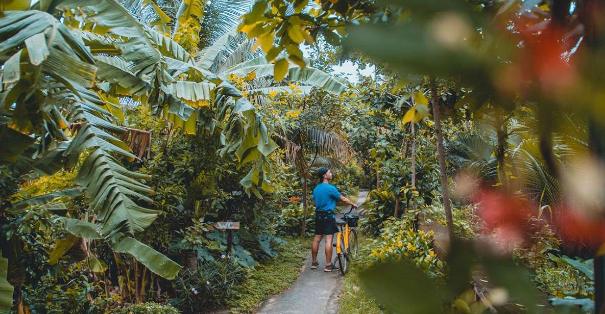 Saigon's Last Mekong Countryside Cycle Tour-Ho Chi Minh City - Stop at 208 Tổ 52: the food market visit that sets the tone