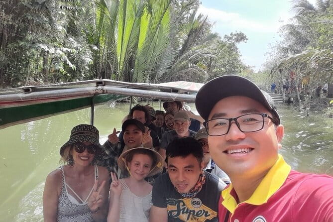 Small group tour Mekong Delta Full day - From District 1 pickup to a calm Mekong morning