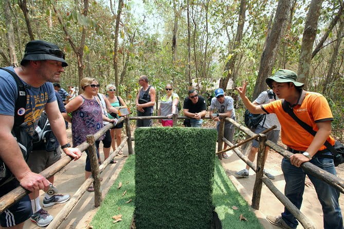Small group tour Mekong Delta Full day - Coconut-tree canals and a slow hand-rowing boat moment