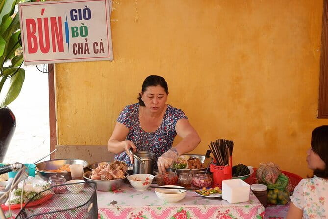 Street Food Adventure in Ho Chi Minh City - Key things that make this street food ride work