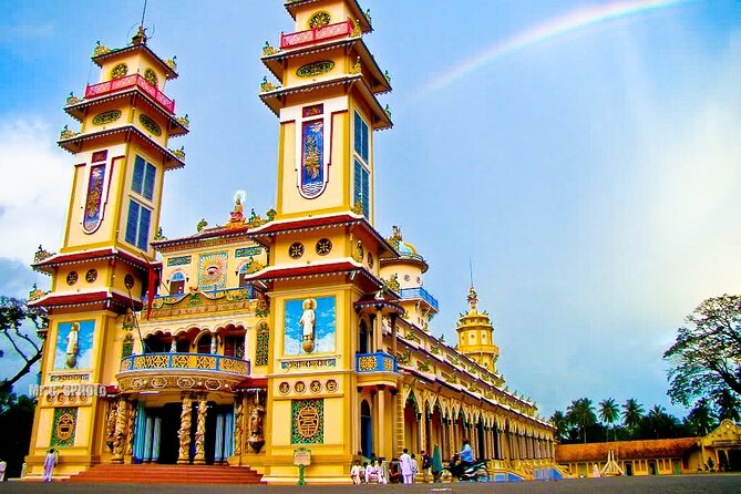 Tay Ninh Holy See - Cable Car & Cu Chi Tunnels | Small Group Tour - Cu Chi Tunnels: underground war story, with exhibits and tight spaces