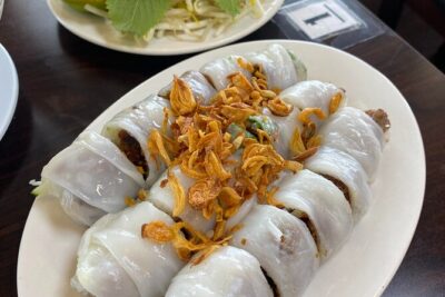 The 10 Tastings of Ho Chi Minh City With Saigon Vibes - Motorbike pickup, traffic reality, and how safety fits in