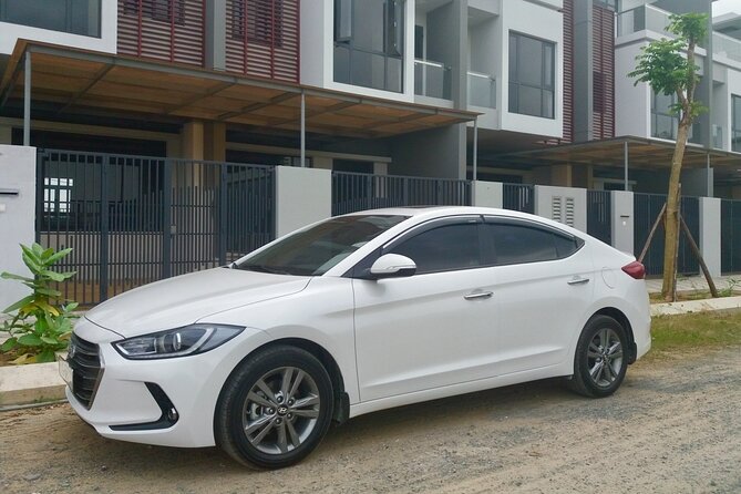 (TOP) Private car: Ho Chi Minh Airport (SGN) from/to Mui Ne - Meet-and-Greet at SGN: Finding Your Driver Fast