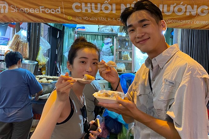 Walking Food Tour in HCM: 10 Must- Try Local Dishes & Hidden Gems - Southern pho bowl and sugarcane juice: a reset that keeps you moving